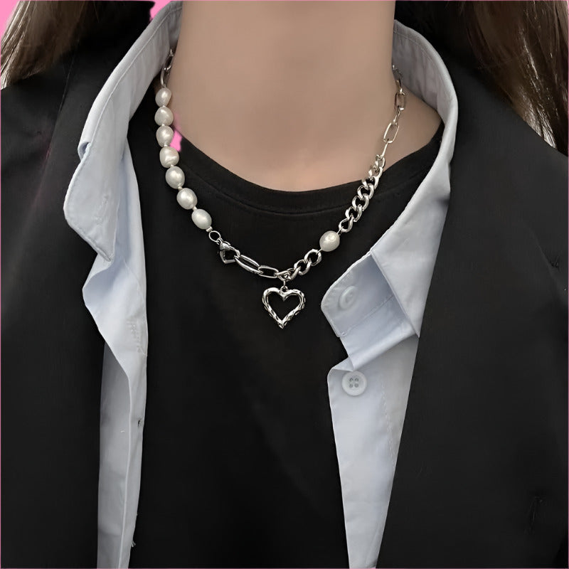 Natural Pearl Love Stitching Necklace