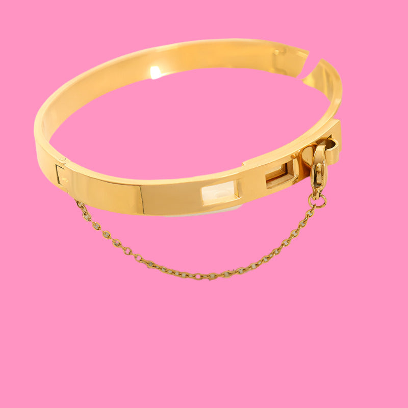 Kingsley Statement Bracelet