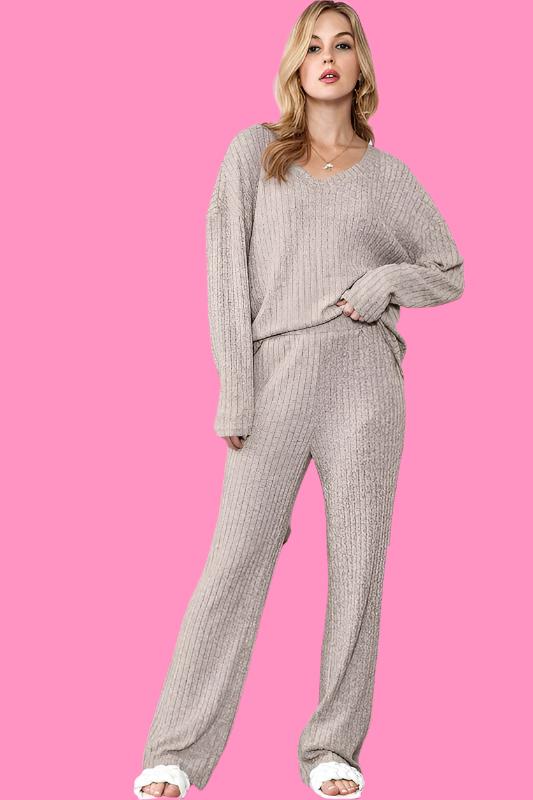 Slouchy Beige ribbed knit loungewear set