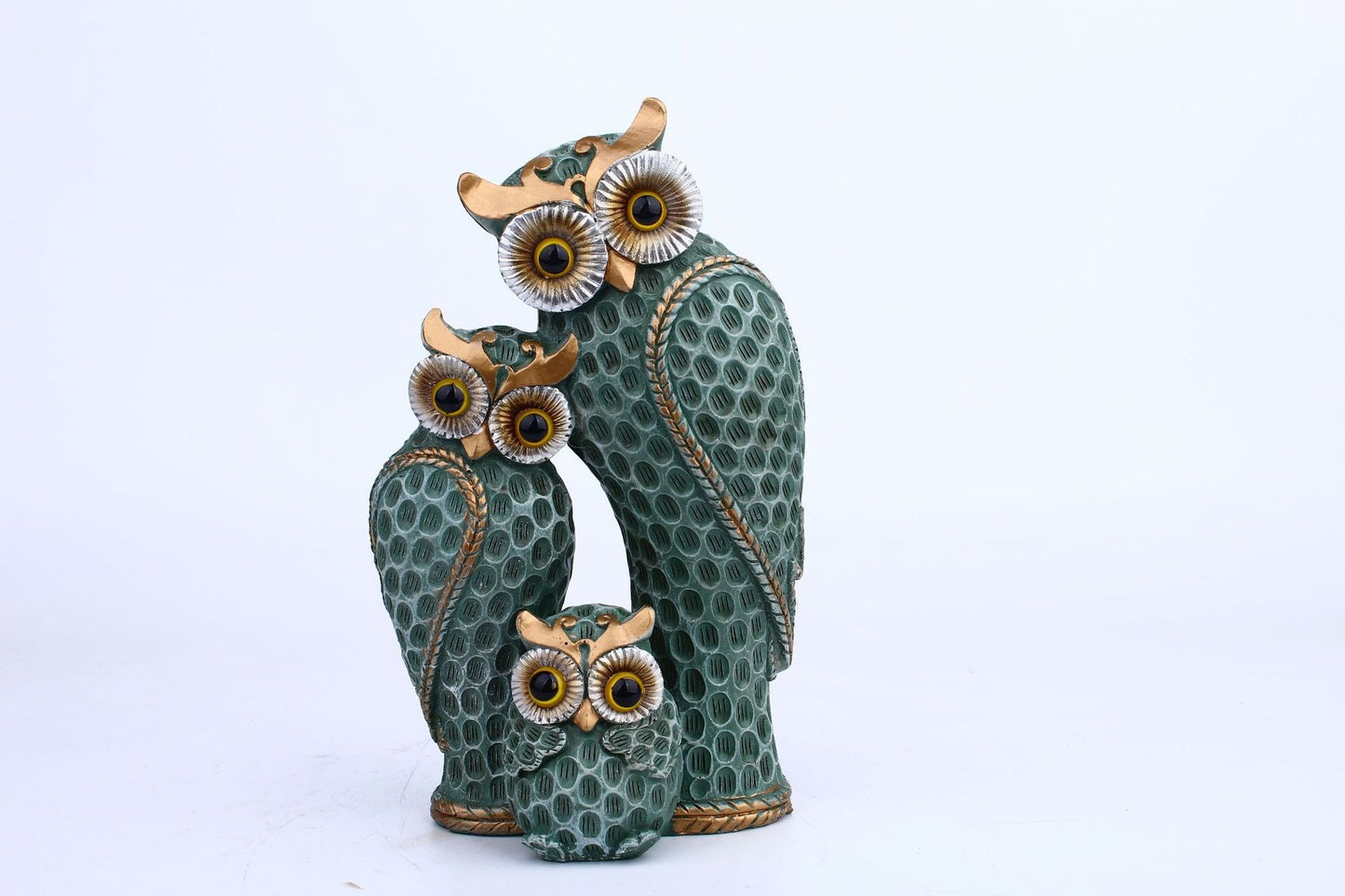 Modern minimalist three family owl animal light luxury decorations, home decor, living room, desk crafts